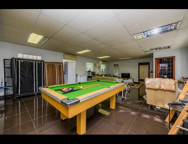 3 BEDROOM SECTIONAL TITLE FOR SALE IN RESERVOIR HILLS